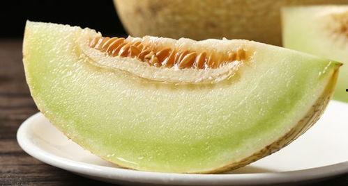 吃冰淇淋的蜜瓜,蜜瓜冰淇淋的完美融合