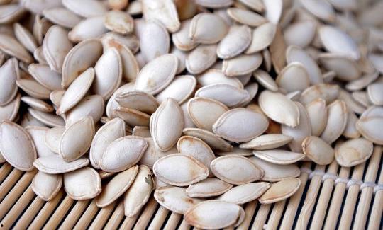 吃空心瓜有害吗,食用安全与营养真相”